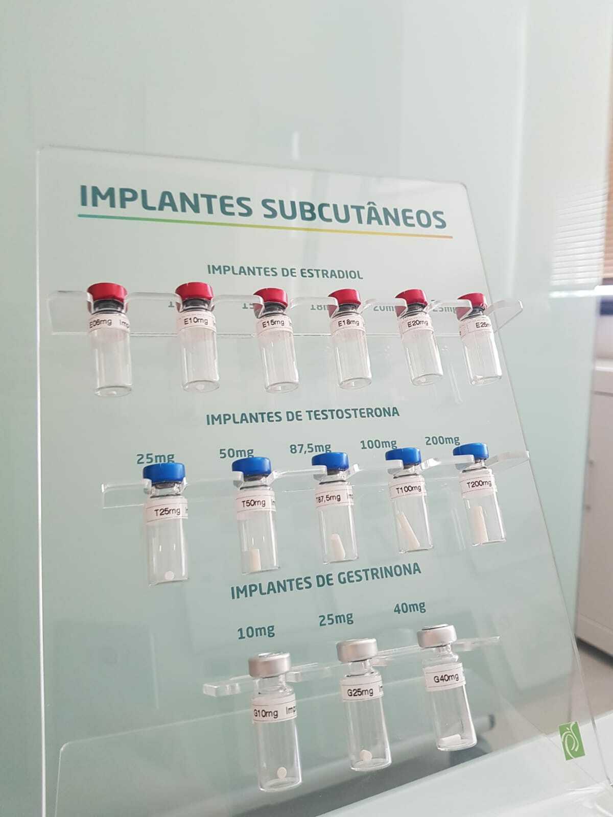 implante hormonal bioidêntico